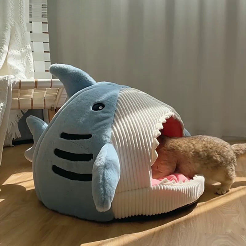 Shark Pet Bed – Cozy Enclosed Cave Bed for Cats & Small Dogs